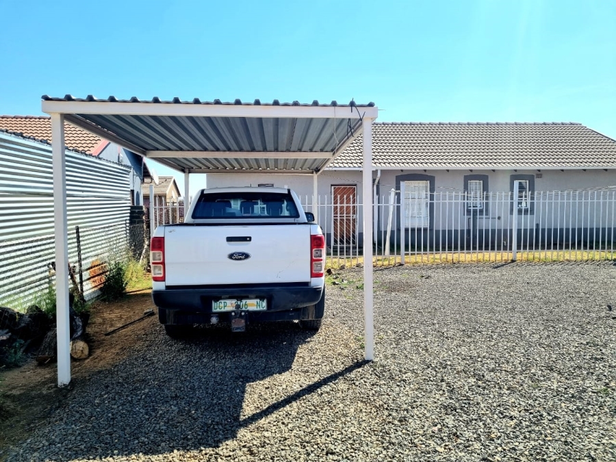 3 Bedroom Property for Sale in Kimberley Rural Northern Cape